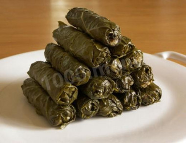 Виноградные голубцы долма без мяса