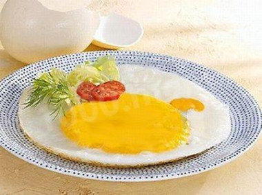 Яичница из яйца страуса