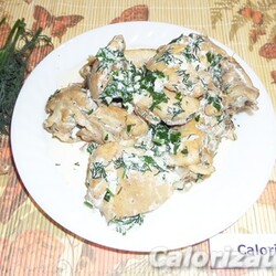 Куриные бедра в сливках