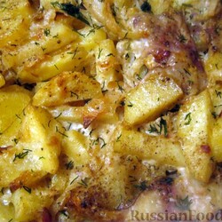 Рецепт: Скумбрия с картофелем, запеченные под майонезом