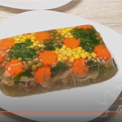 Заливное из курицы