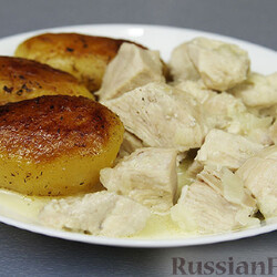 Рецепт: Нежный куриный гуляш на RussianFood.com