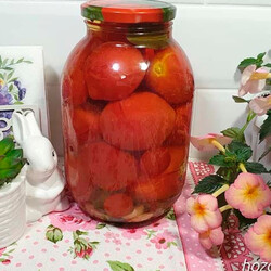 Помидоры на зиму в 2-х литровой банке
