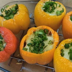 Замороженные фаршированные перцы - 7 рецептов приготовления в кастрюле, духовке с пошаговыми фото