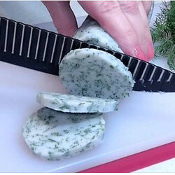 Готовлю из обычного сала ароматную нежную закуску. Когда ставлю на стол все спрашивают из чего она