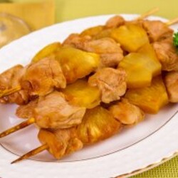 Шашлычки «Домашние» с куриным филе и ананасами