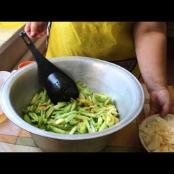 Оригинальный салат из Зеленых Помидоров.