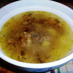 Суп с куриными сердечками и вермишелью