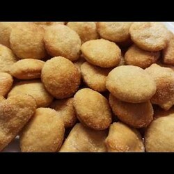 Пеку уже третий день подряд ,так просто,быстро и вкусно! Домашнее печенье на сметане