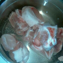 Рецепт: Борщ на свиной косточке | борщ по-домашнему