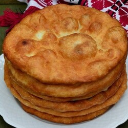 Дрожжевые лепешки на сковороде