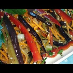 Не успела поставить на стол, как тут же смели подчистую! Даже мне не досталось!