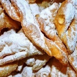 Воздушный сладкий хворост