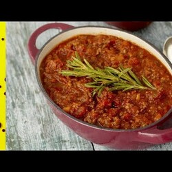 Болоньезе Easy Bolognese Recipe | Jamie Oliver