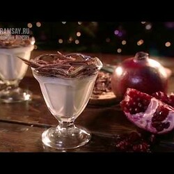 Панна-котта с гранатовой глазурью - рецепт от Гордона Рамзи