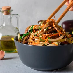 Не только морковь и капуста: готовим по-корейски огурцы, баклажаны и редьку — читать на Gastronom.ru