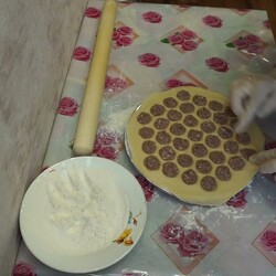 YouTube! ПОДРОБНО!   ПЕЛЬМЕНИ  В ФОРМЕ  и РЕЦЕПТ   ТЕСТА!  МАСТЕР-КЛАСС!