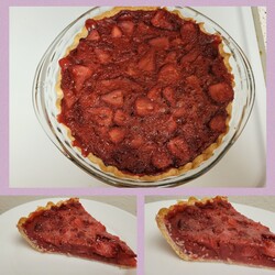 Традиционный американский пирог с клубникой