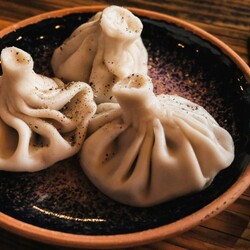 Хинкали с говядиной и свининой