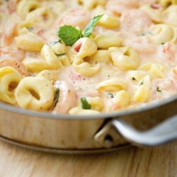 Cheesy Skillet Shrimp & Tortellini