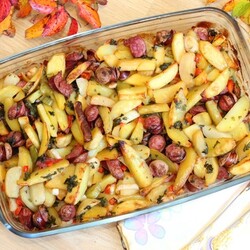 Картофель по-охотничьи в духовке