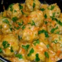 Тефтели с рисом и подливкой