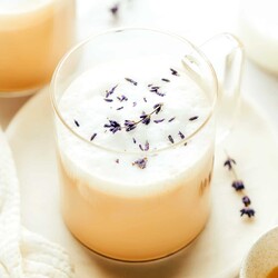 London Fog Latte (Hot or Iced) | Gimme Some Oven