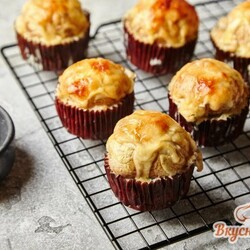 Куриные маффины с шампиньонами и сыром