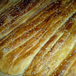 Персидские кунжутные лепёшки „barbari“