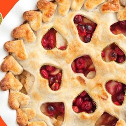 10 постных пирогов с яблоками, вареньем, капустой, картошкой и не только - Лайфхакер