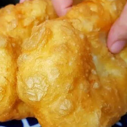 Пирожки вокзальные. Тонкость в рассоле и картофельном отваре