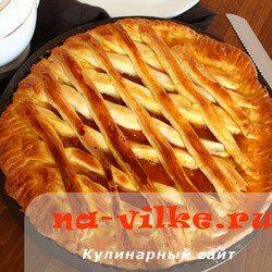 Дрожжевой пирог с абрикосовым вареньем