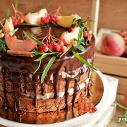 Бисквитный торт с заварным персиковым кремом