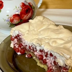 Пирог «Трайблескухен» с красной смородиной - рецепт автора Елена Кузнецова /Амбассадор