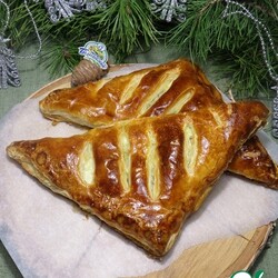 Слоеные пироги "Треуголки"