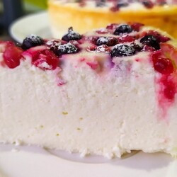 Нежная и вкусная творожная запеканка