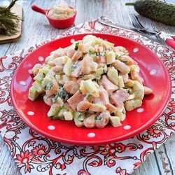 Салат с фасолью "Дачный"