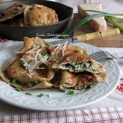 Тирольские пельмени "Шлутцкрапфены"