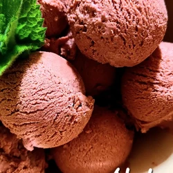 Шоколадное мороженое