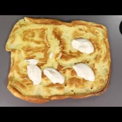 Готовлю рулет из обычного блинного теста, но если тесто запечь в духовке - оно получается заварны