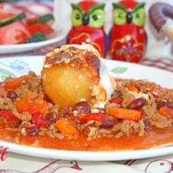Картофель,запеченный с фаршем : Вторые блюда