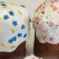 Рецепт: Сахарная глазурь для пасхального кулича на RussianFood.com