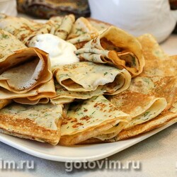 Сырные блины с зеленью.