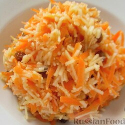 Салат "Чистое здоровье" из моркови, яблок и изюма