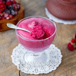 Ягодный мусс