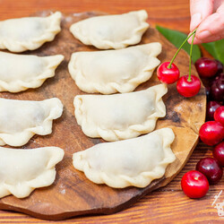 Вареники с Вишней