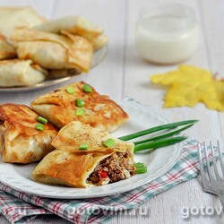 Блины, фаршированные мясом и рисом