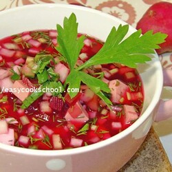 Холодник со свеклой