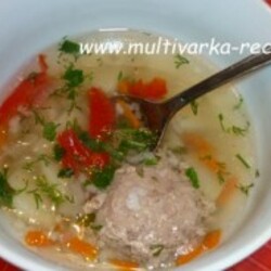Детский суп с тефтелями и рисом в мультиварке