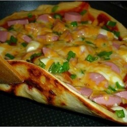 Быстрая пицца на сковородке